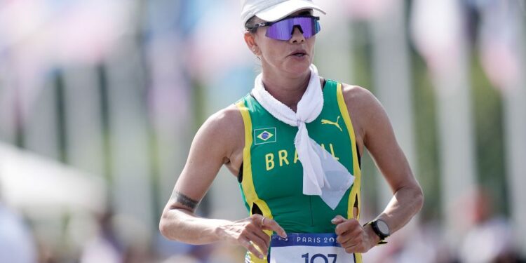 Érica Sena é a melhor brasileira na marcha atlética e encerra ciclo após terceira Olimpíada