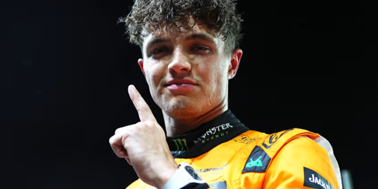 Sob pressão, Norris comemora pole em Singapura