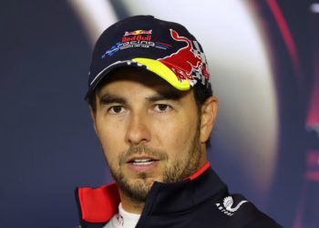 Pai confia em título de Pérez na F1: “O melhor de Checo ainda está por vir”