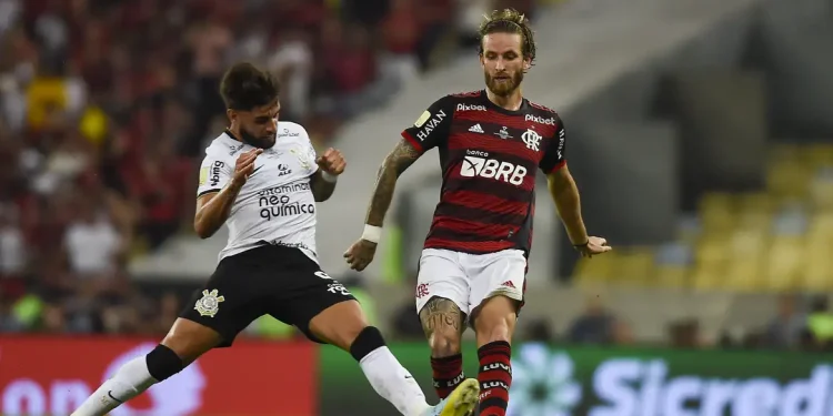 Flamengo e Corinthians abrem disputa por vaga na final da Copa do Brasil