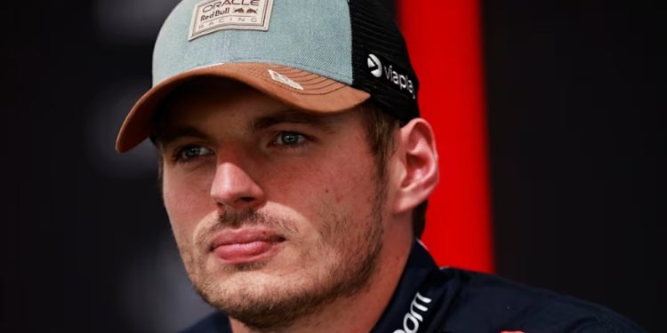 Verstappen rebate críticas por largada agressiva nos EUA: “Não estamos no jardim de infância”