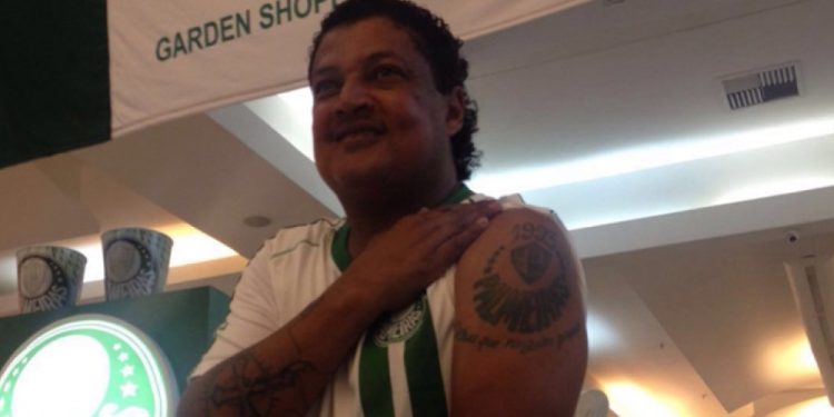 Ídolo do Palmeiras, ex-zagueiro Tonhão morre aos 55 anos