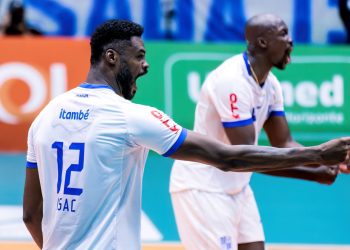 Minas vence mais uma e mantém vice-liderança da Superliga