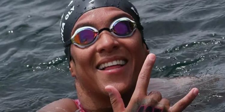 Ana Marcela Cunha é heptacampeã da Copa do Mundo de águas abertas