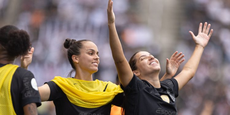 Corinthians elimina São Paulo e vai à final do Paulistão Feminino