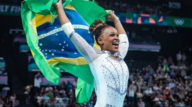 Rebeca Andrade é eleita uma das 100 mulheres mais influentes do mundo