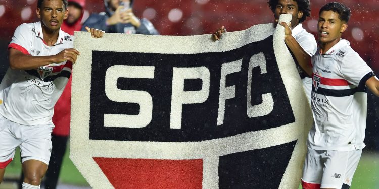 São Paulo bate o Palmeiras de virada e é tetracampeão da Copa do Brasil Sub-20