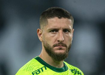 Santos volta a negociar com o Palmeiras por Zé Rafael