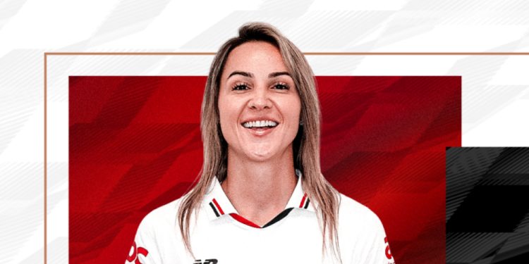 São Paulo anuncia contratação da atacante Giovanna Crivelari