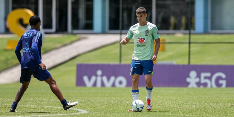 Sul-Americano Sub-20: Moscardo admite ansiedade em primeiro torneio com a seleção