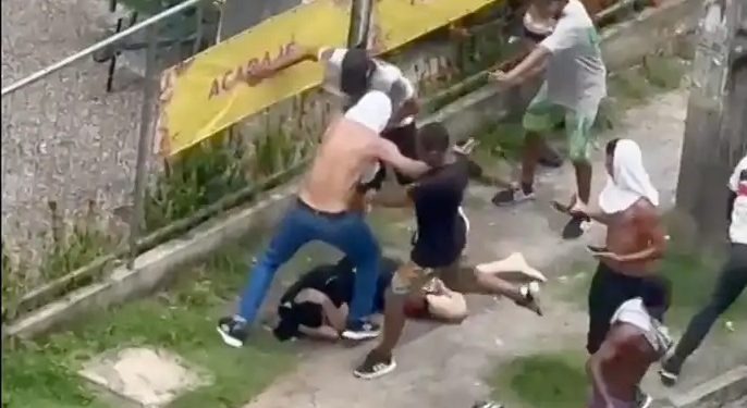 A violência sobe mais um degrau