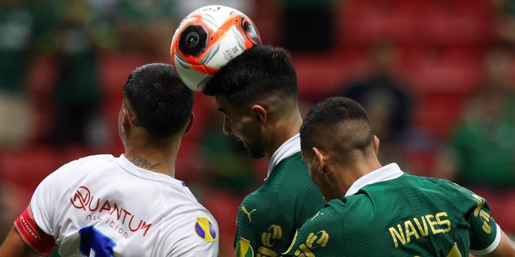 Calendário antecipado desestruturou times e enlouqueceu torcedores