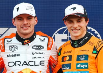 Verstappen elogia frieza de Piastri e vê australiano como forte candidato ao título