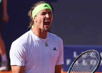 Zverev põe fim a má fase com título em Munique no dia de seu aniversário