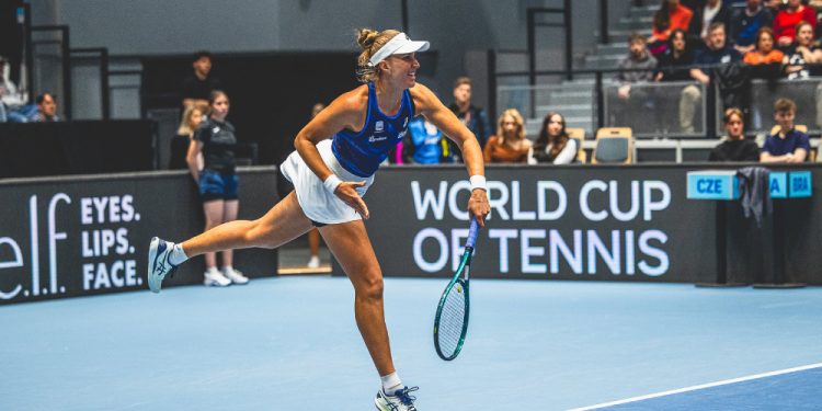 Brasil perde para Espanha e fica fora das finais da Billie Jean King Cup
