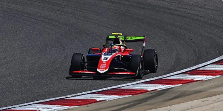 Rafael Câmara crava a pole position na etapa do Bahrein da Fórmula 3