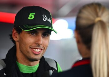 Bortoleto analisa treinos livres após retorno da pausa da Fórmula 1: “Deu para pegar ritmo”