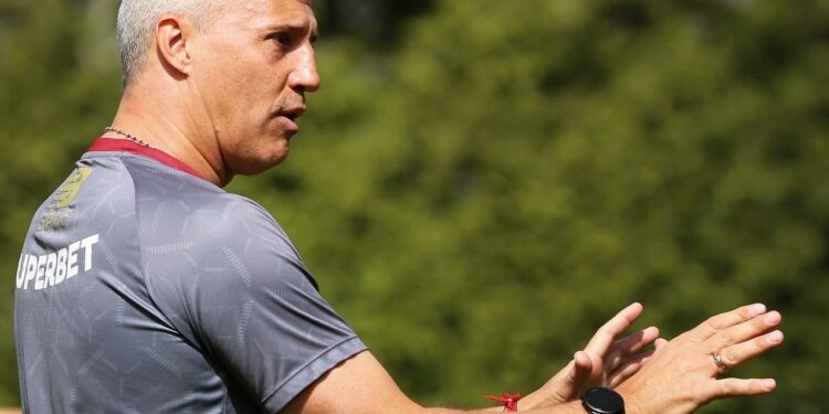 São Paulo poupa atletas diante do Sport pelo Campeonato Brasileiro