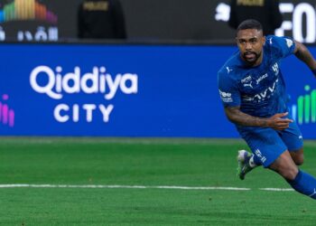 Al Hilal vence o Al Riyadh em estreia no Campeonato Saudita