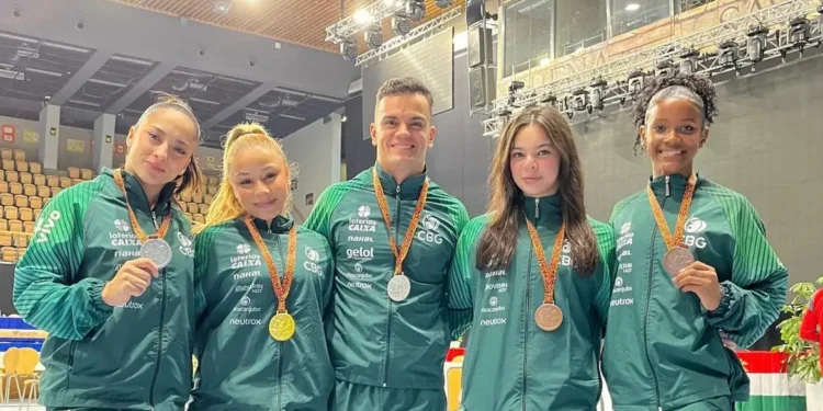 Ginastas brasileiros encerram competição na Hungria com cinco pódios