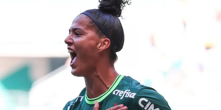 Transferência de Amanda Gutierres é a 5ª mais cara do futebol feminino mundial