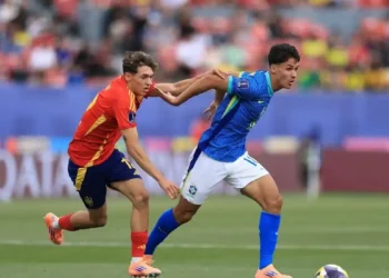 Brasil perde outra vez e cai no Mundial Sub-20 na primeira fase