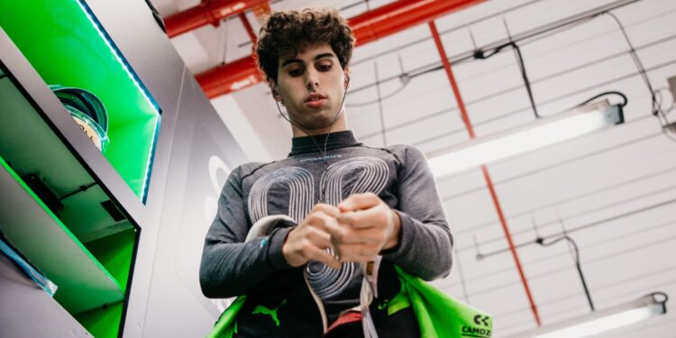 Bortoleto lamenta resultado no GP de Singapura após chegar em 17º: “A largada não ajudou”