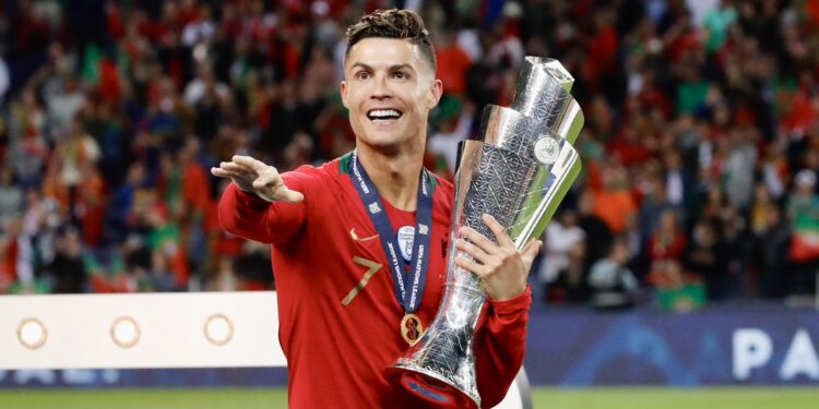 Cristiano Ronaldo admite que gostaria de jogar apenas pela seleção de Portugal