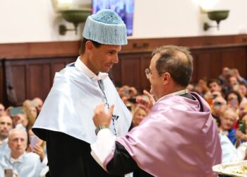 Nadal recebe título de doutor honoris causa de universidade espanhola