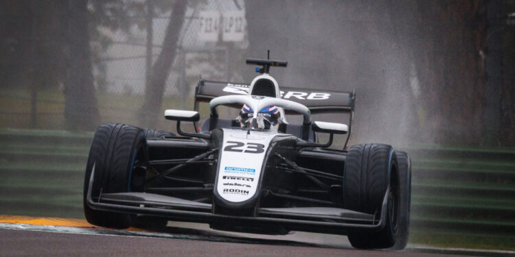 F3: Pedro Clerot é o segundo mais rápido do dia em Ímola