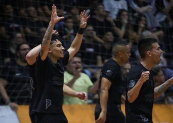 Corinthians vence ACBF e vai às quartas da Liga Nacional de Futsal