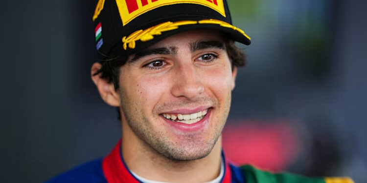 Rafael Câmara é anunciado pela Invicta para a temporada 2026 da Fórmula 2