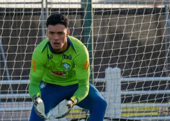 João Pedro comemora classificação e mira duelo contra Portugal no Mundial Sub-17