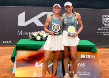Laura Pigossi e Ana Candiotto são campeãs do WTA de Cali
