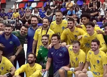 Brasil derrota a Argentina e fatura o Torneio Quatro Nações