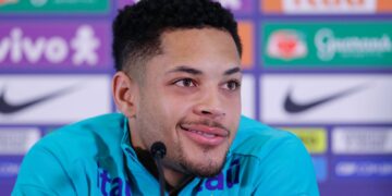 “As vagas estão abertas”, diz Vitor Roque sobre desejo de disputar a Copa