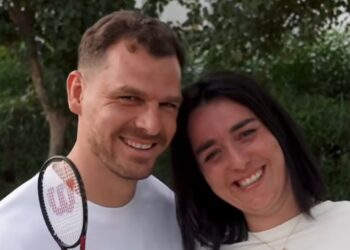 Ons Jabeur anuncia gravidez e adia retorno ao tênis: “As quadras terão de esperar”