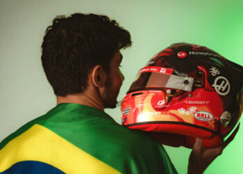 Ocon homenageia Senna em capacete especial para o GP de São Paulo
