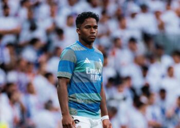 Jornal espanhol compara Endrick no Real a Vitor Roque no Barça: “Viveu a mesma coisa”