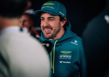 Alonso elogia estrela da MotoGP: “O que ele fez está ao alcance de poucos”