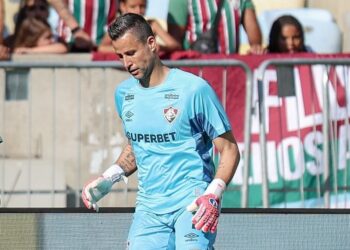 Fábio atinge marca histórica ao disputar todos os jogos em duas edições diferentes do Brasileirão